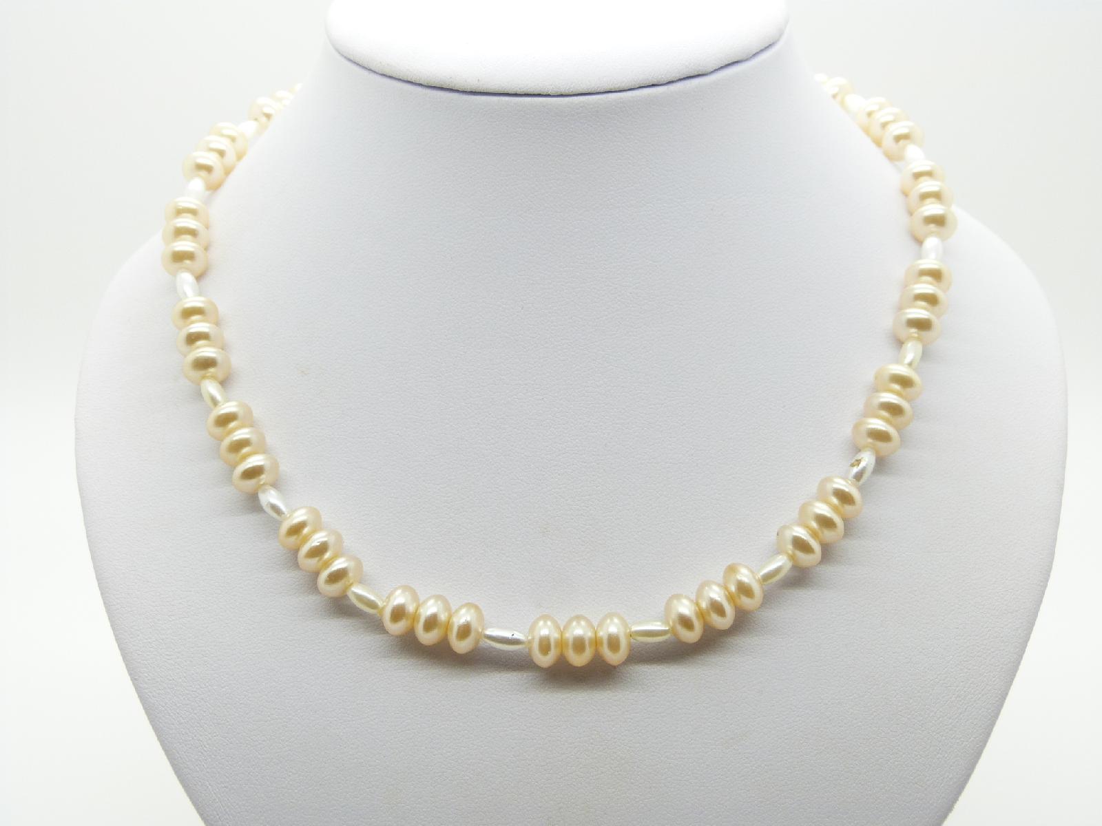 £12.00 - Vintage 50s Pretty Faux Glass Pearl Rondel Bead Necklace 50cms
