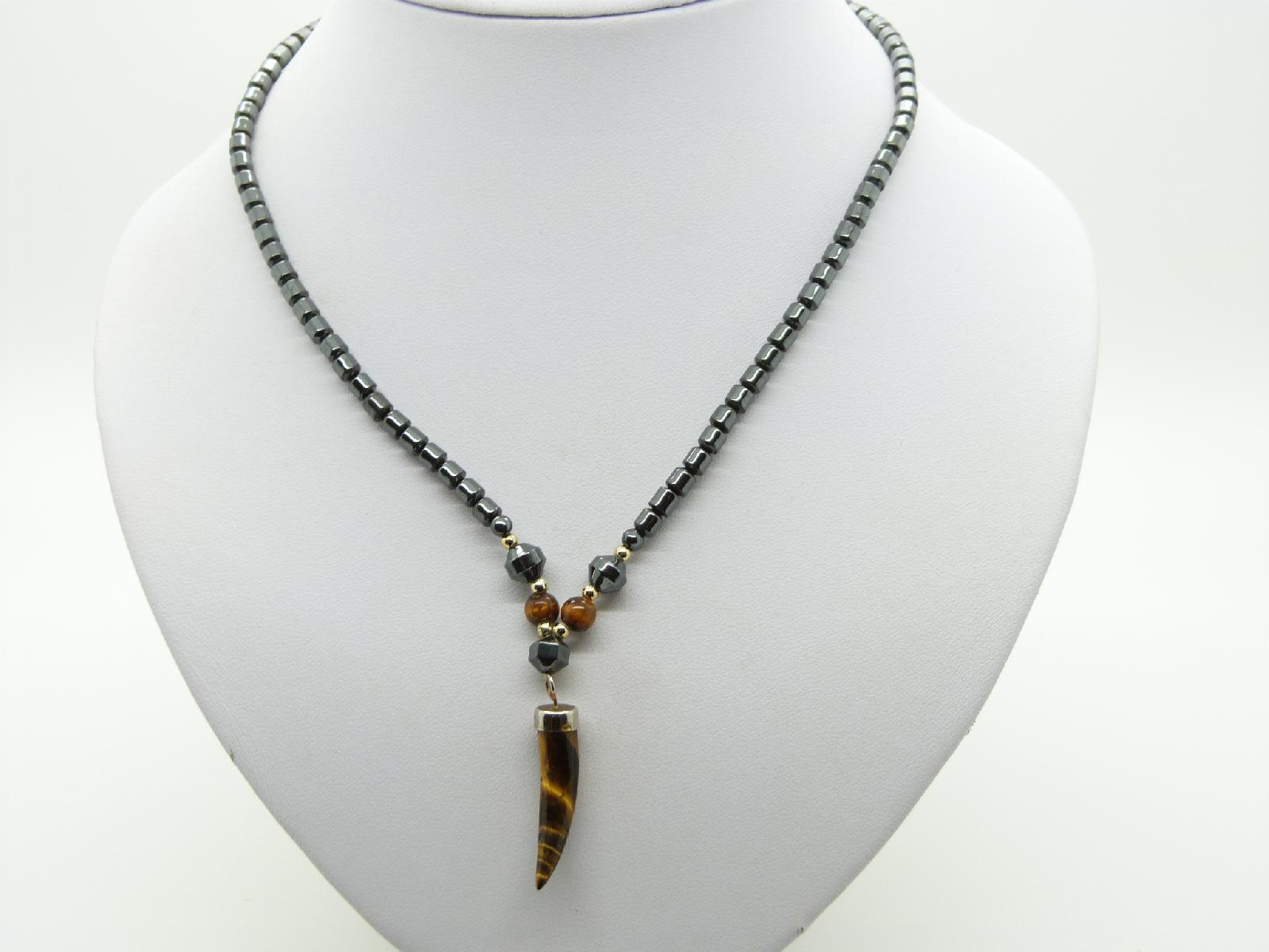 £13.00 - Vintage 80s Hematite Bead Necklace with Tigers Eye Horn of Plenty Pendant 45cms Long