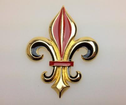 £18.00 - Vintage 80s Quality Fleur De Lis Red and Black Enamel Goldtone Brooch 7.5cms