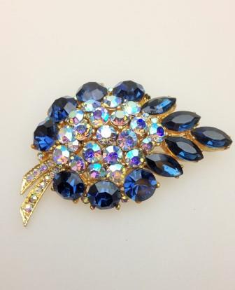 £45.00 - Vintage 50s Quality Huge Blue AB Diamante Goldtone Statement Brooch 