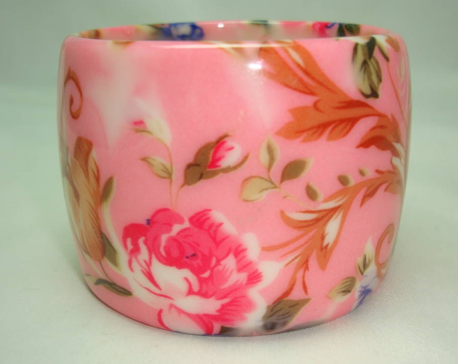 £35.00 - Stunning Wide Chunky Pink Flower Print Design Acrylic Cuff Bangle Fab!