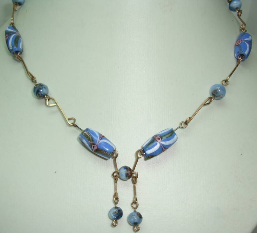 £60.00 - Vintage 30s Art Deco Blue Venetian Wedding Cake Glass Bead Necklace