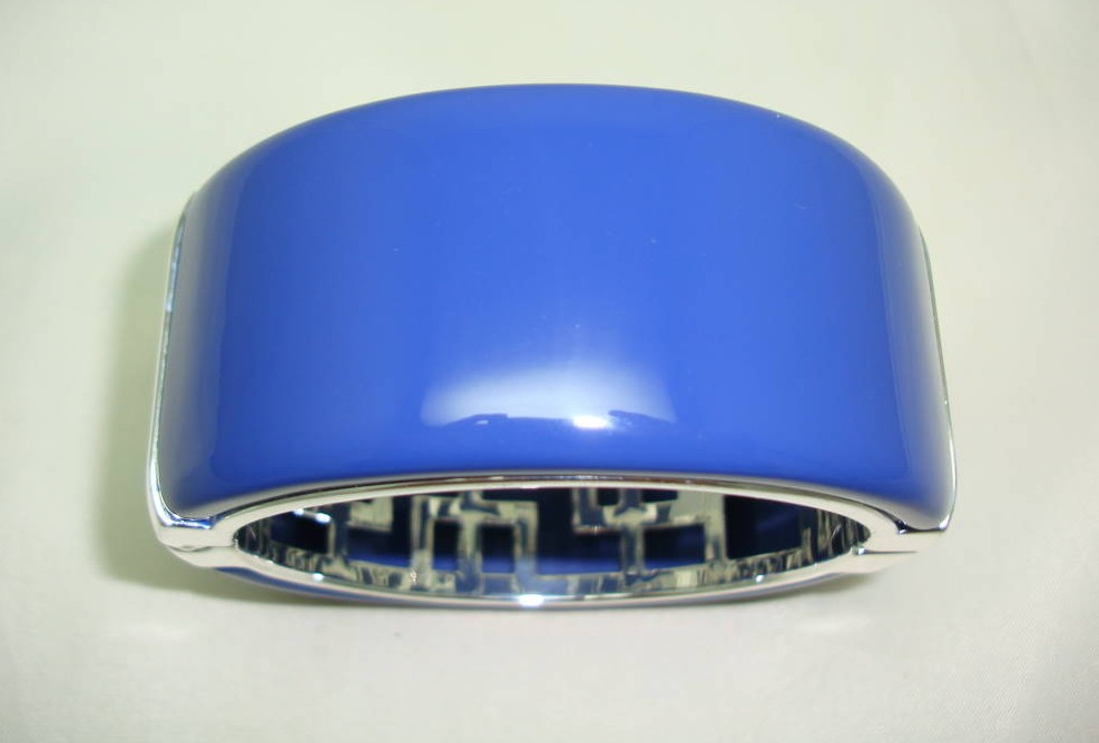 £34.00 - Quality Heavy Blue Acrylic Silvertone Wide Clamper Cuff Bangle Fab!